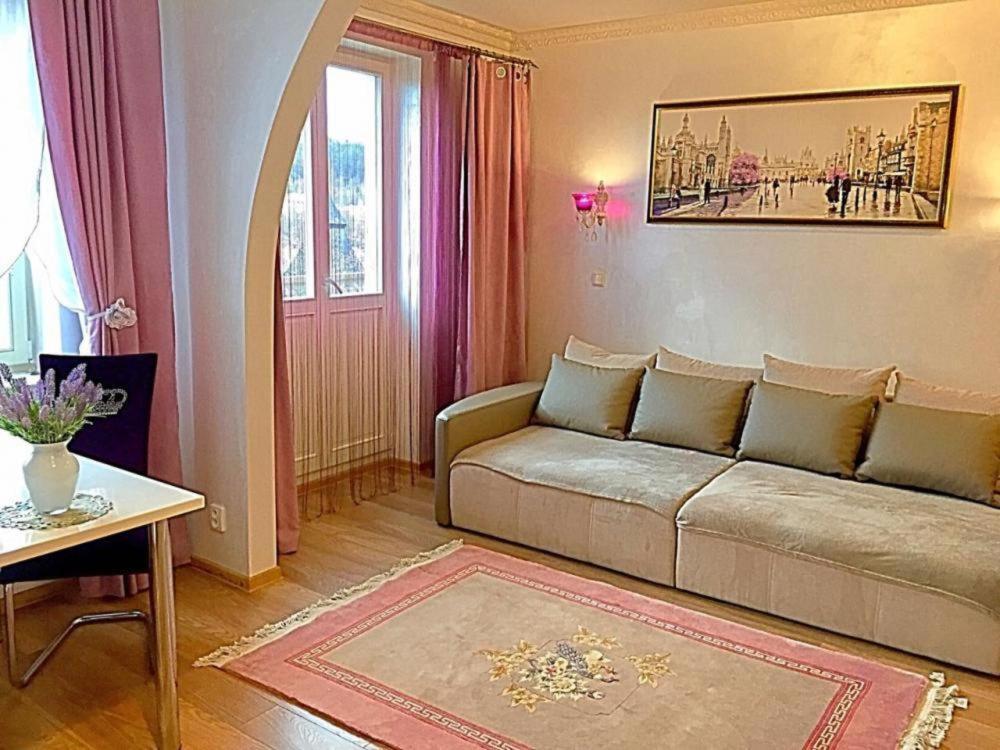 Apartamento Rose Mariánské Lázně Exterior foto