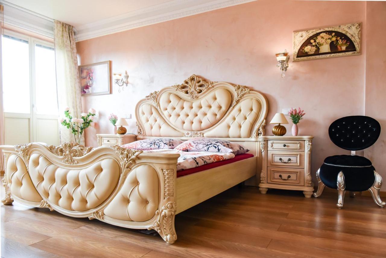 Apartamento Rose Mariánské Lázně Exterior foto